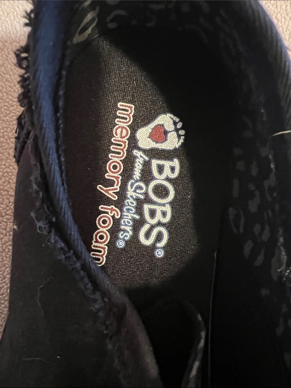 Women’s Skechers Black Lace-Up Casual Sneakers with Rose Gold Eyelets 8.5